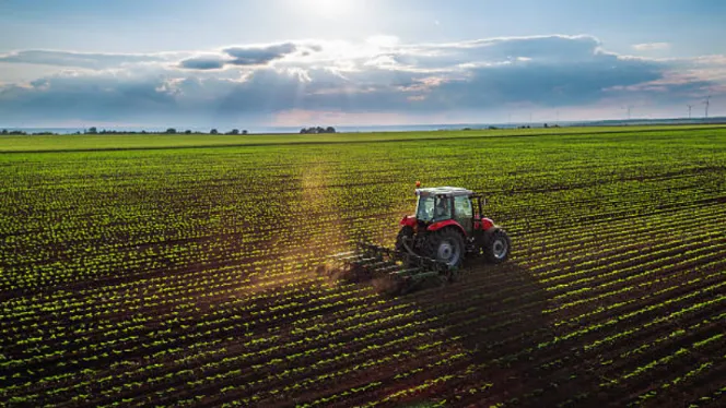 Overload Problems in Farm Machinery: How Strong Should Cylinders Be?