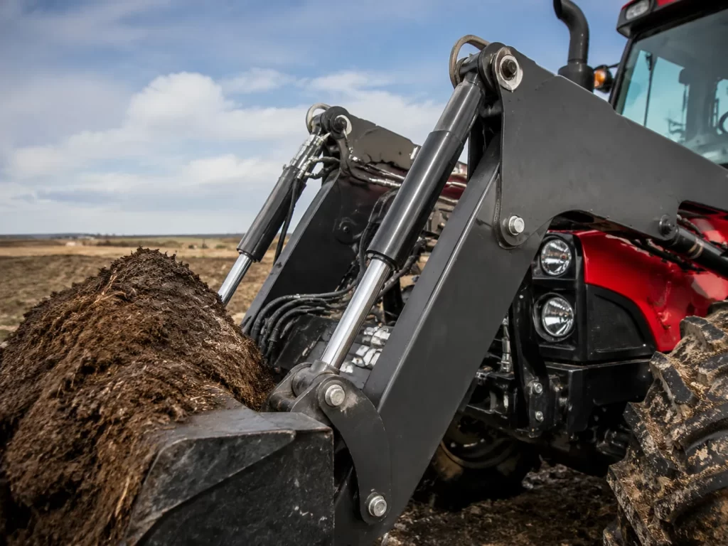 Tractor Hydraulic Cylinders: Selection Tips for Heavy Field Work